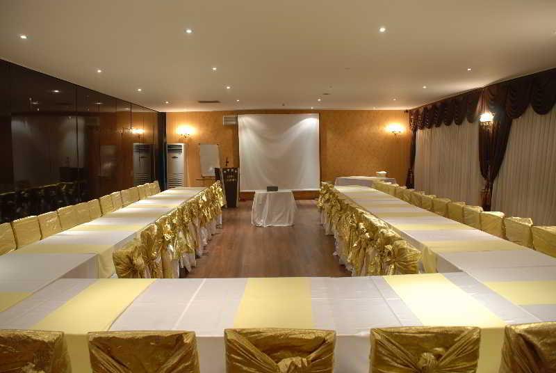 Tamara Hotel Wan Zewnętrze zdjęcie